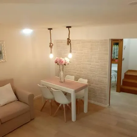 Apartman Lucky - Juwel Im Historischen Zentrum